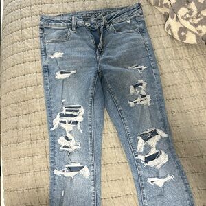 American Eagle Skinny Jeans. Ripped